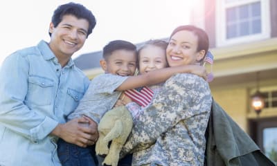 Online Colleges For Military Spouses & Dependents