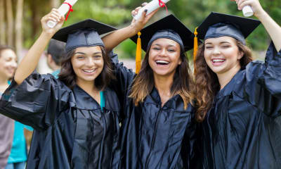 Scholarships For Women | Affordable College Online